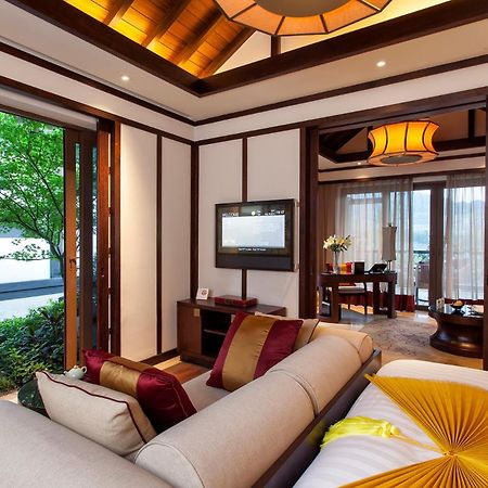 Banyan Tree Chongqing Beibei Hotel Exterior photo