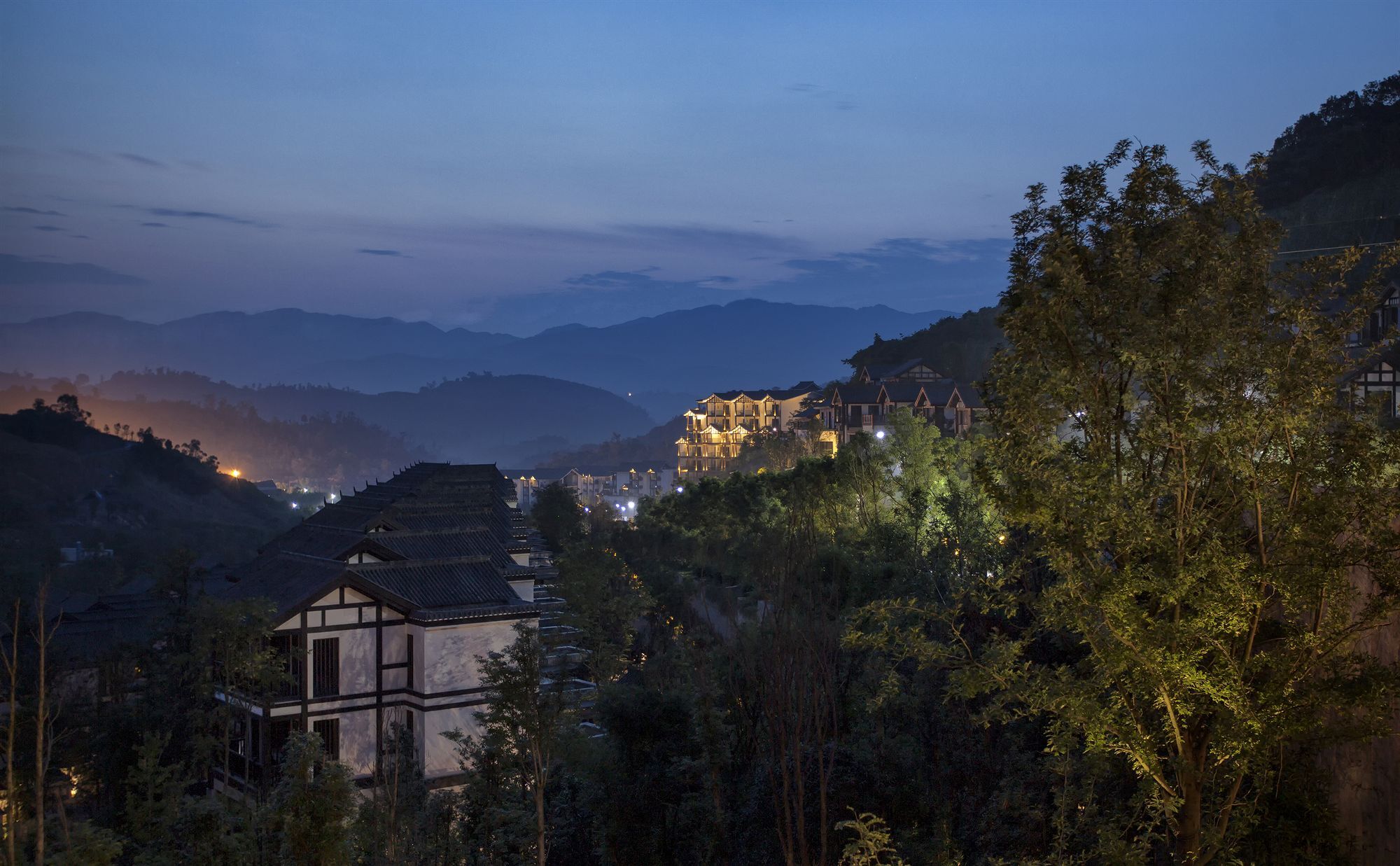 Banyan Tree Chongqing Beibei Hotel Exterior photo